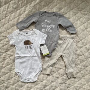 Hudson Baby the Snuggle is Real Gray and White Kids 3 Piece Set, 6-9mo, NWT